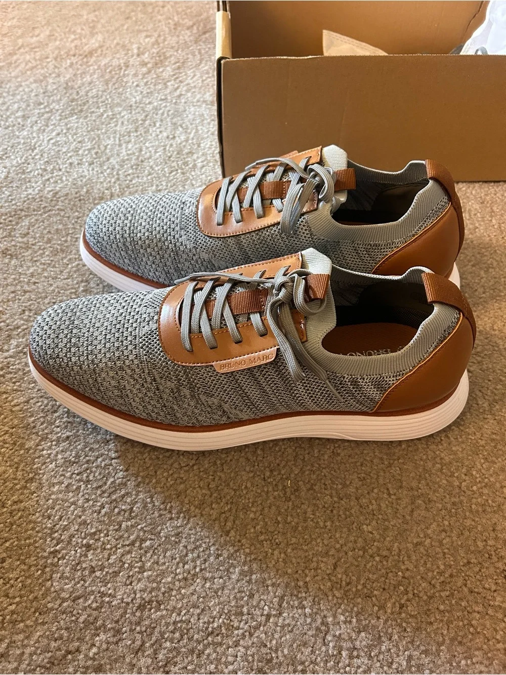 Men's Knit Lace-Up Sneakers in Gray and Tan